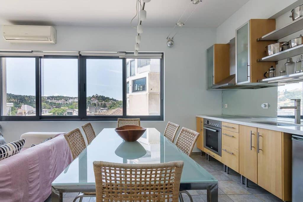 1Bedroom House In The City Center With Great View Афины Экстерьер фото